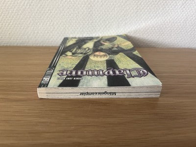 Claymore Manga Band 13 Deutsch - Mängelexemplar Stempel