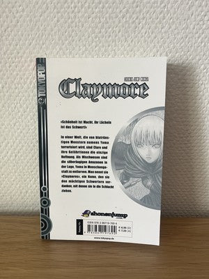 Claymore Manga Band 13 Deutsch - Mängelexemplar Stempel
