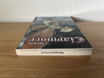 Claymore Manga Band 26 Deutsch - Mängelexemplar Stempel