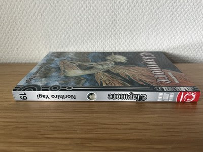 Claymore Manga Band 26 Deutsch - Mängelexemplar Stempel