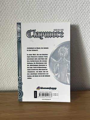 Claymore Manga Band 26 Deutsch - Mängelexemplar Stempel